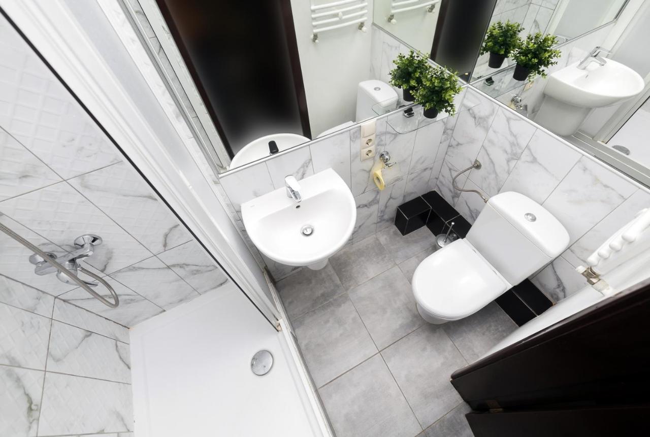 Main Square Apartment Good Stay In The City Center Lviv Ngoại thất bức ảnh